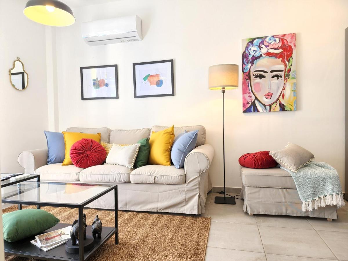 Frida'S Cozy Two Bedroom Apt Larnaca Extérieur photo