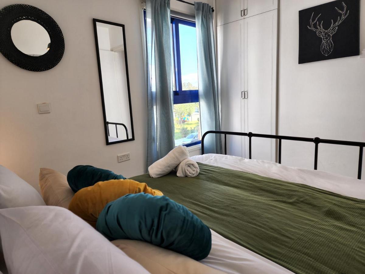 Frida'S Cozy Two Bedroom Apt Larnaca Extérieur photo